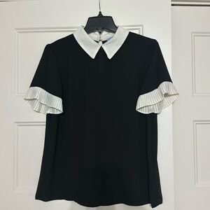 Cece black and white top